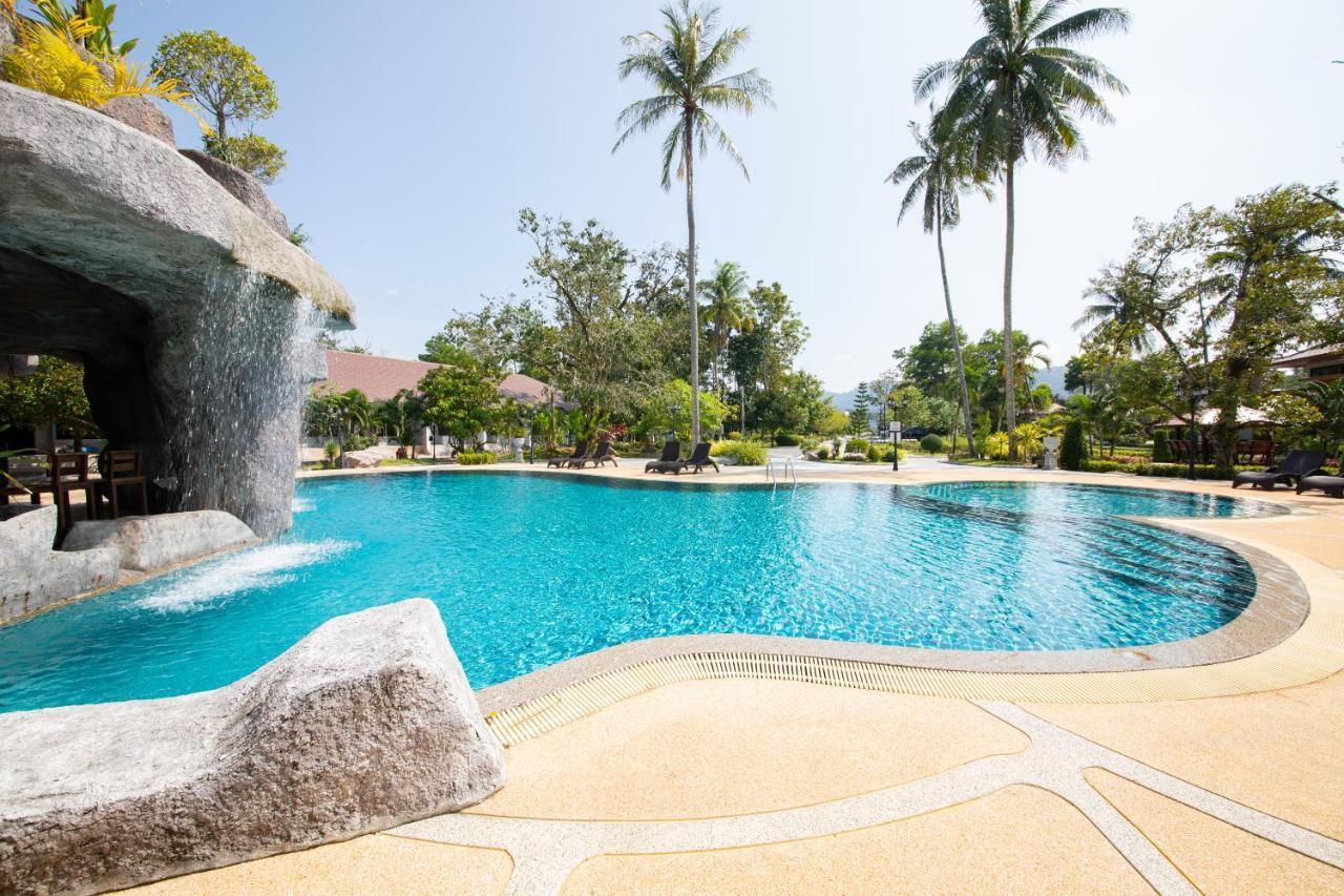 Rnana Grand Hotel Phang Nga Exterior foto