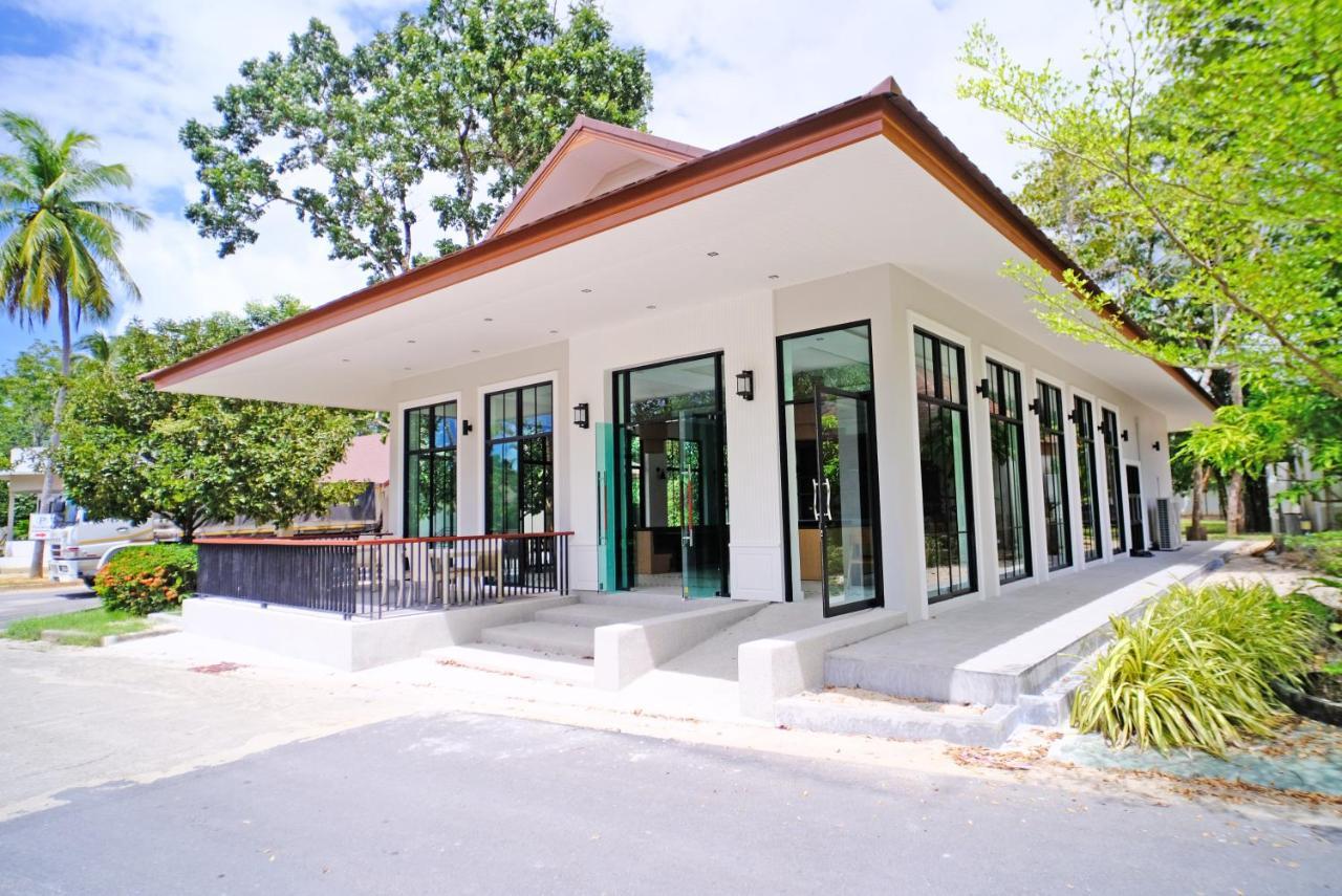 Rnana Grand Hotel Phang Nga Exterior foto