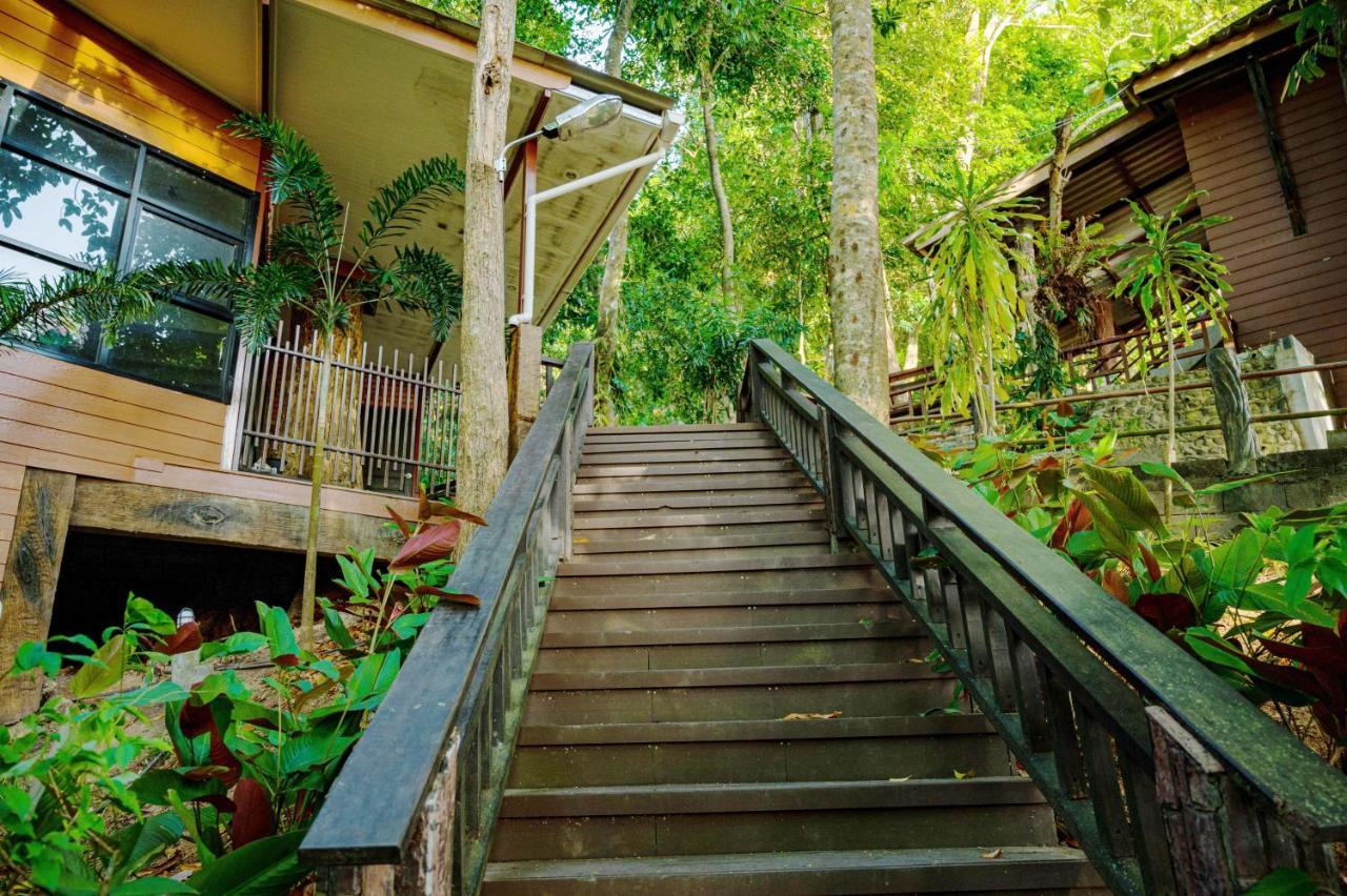 Rnana Grand Hotel Phang Nga Exterior foto
